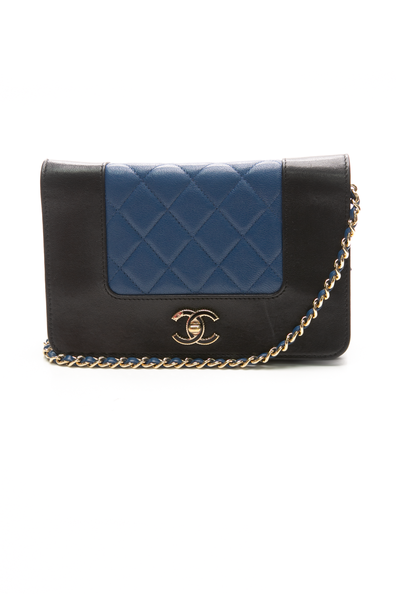 Chanel-Mademoiselle-Wallet-on-Chain-295231