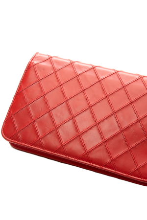 Diamond Stitch Wallet on Chain