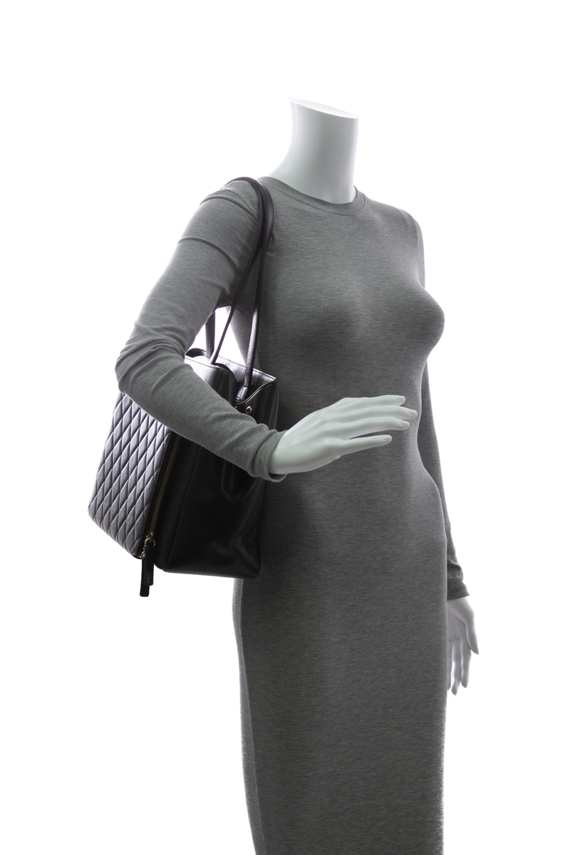 Chanel-Large-Business-Affinity-Tote-Bag-295477