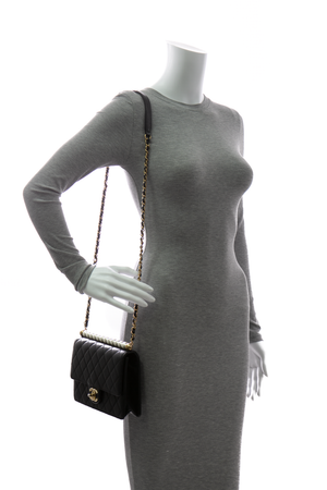 Small Chic Pearls Flap Bag