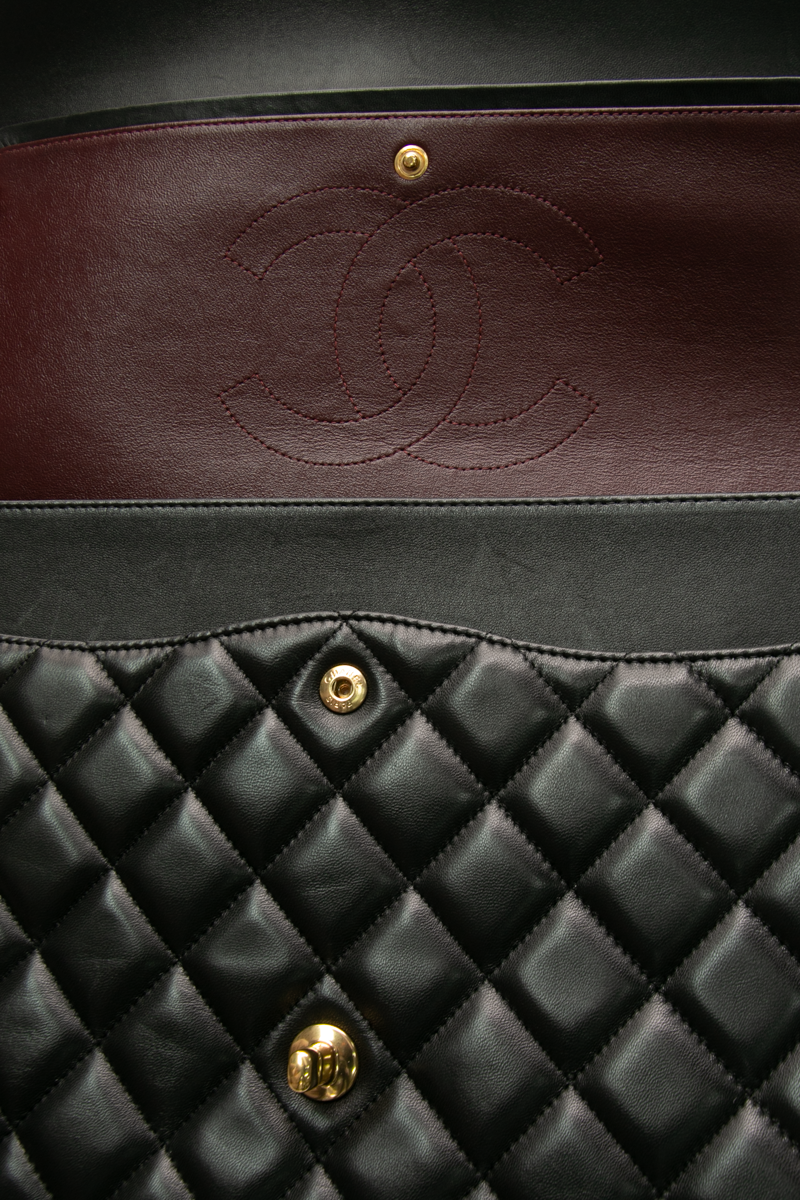 Classic Maxi Double Flap Bag