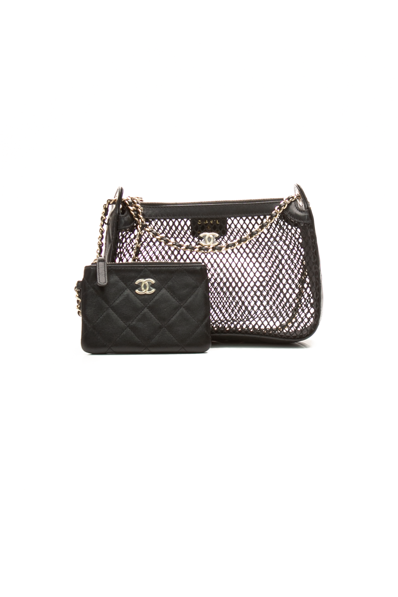 Chanel-Clutch-With-Chain-295971