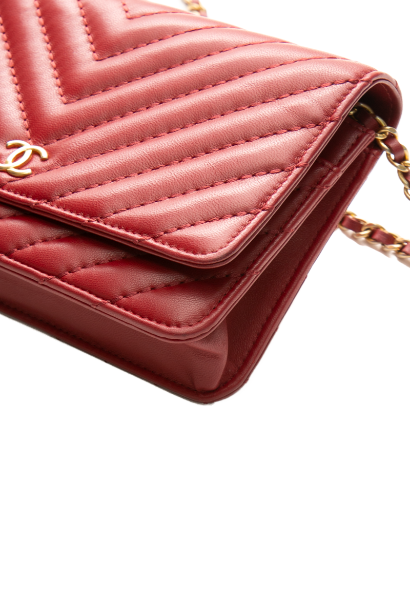 Metiers D'Art Wallet on Chain