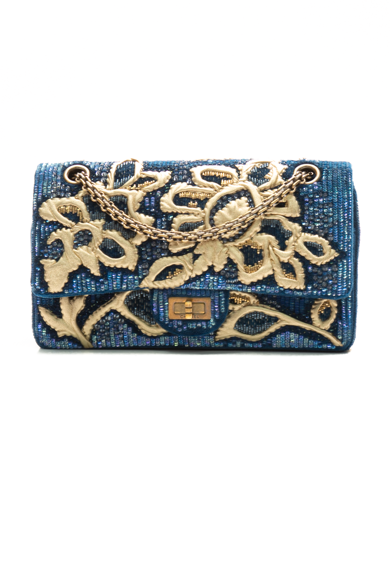 Includes Accessories