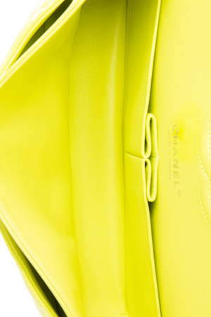 Medium Classic Double Flap