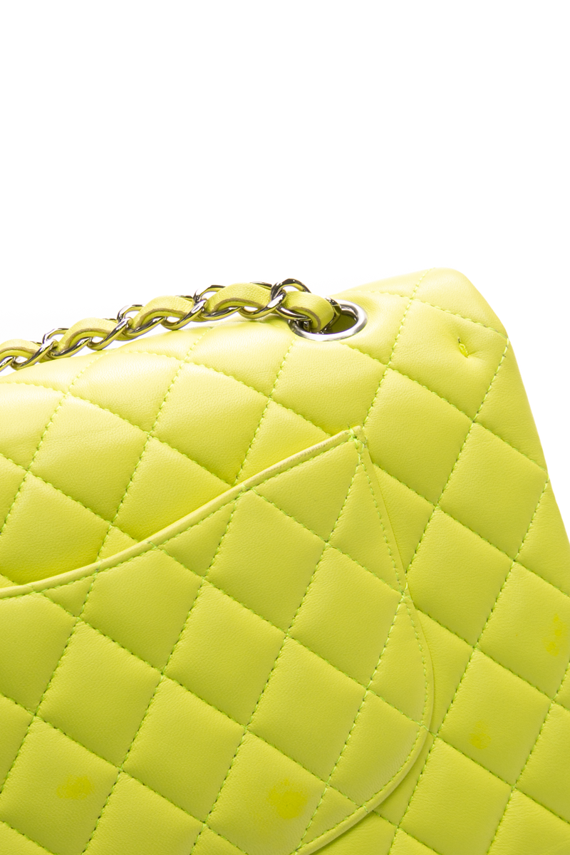 Medium Classic Double Flap