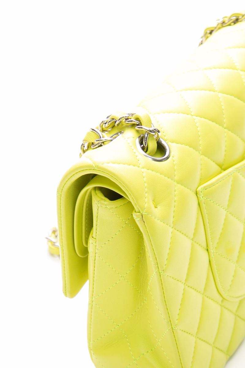 Medium Classic Double Flap