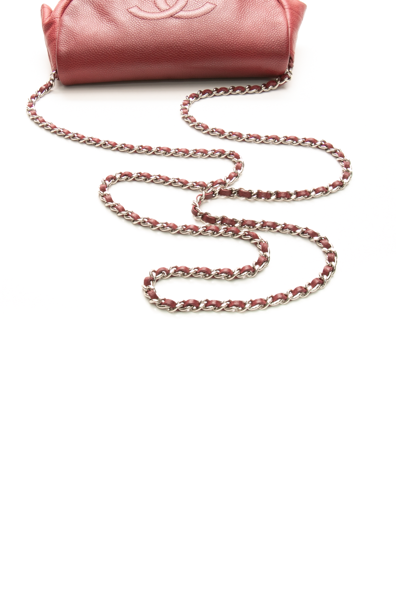 Half Moon Wallet on Chain