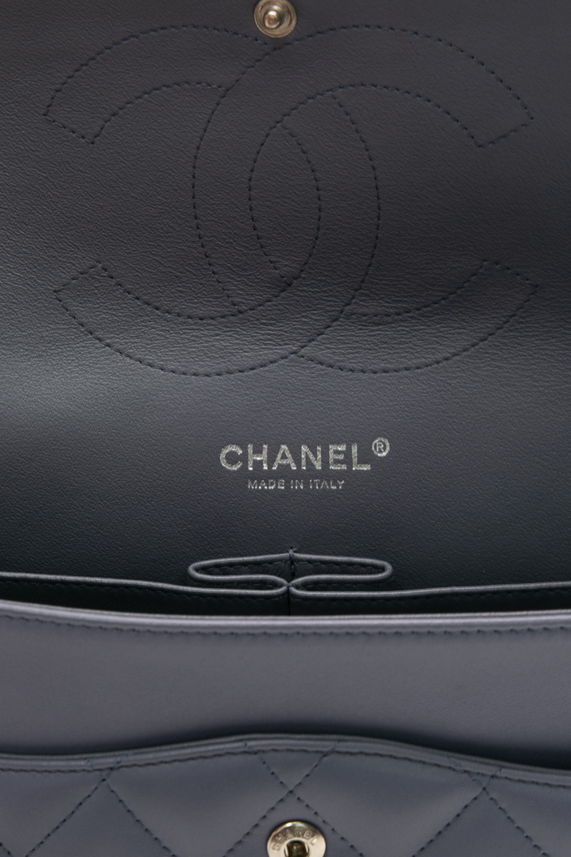 Classic Jumbo Double Flap Bag