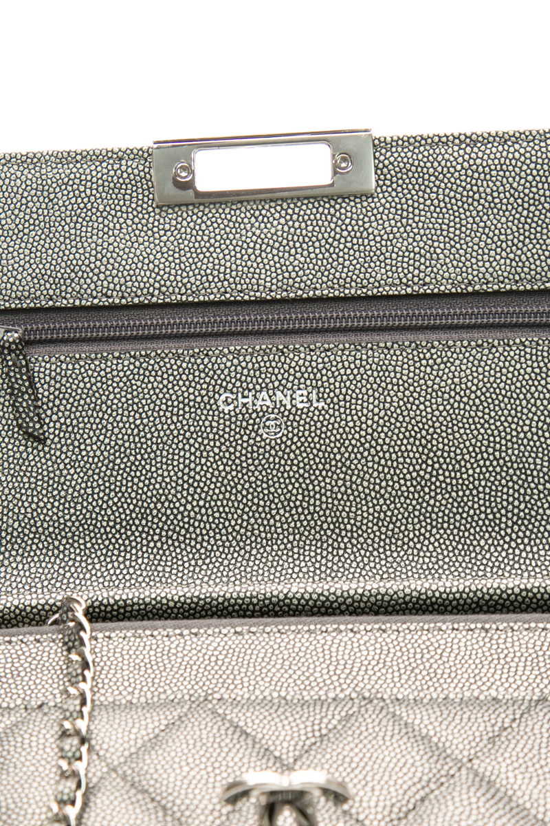 Golden Class Wallet on Chain