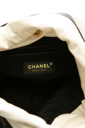Chanel 22 Small Bag