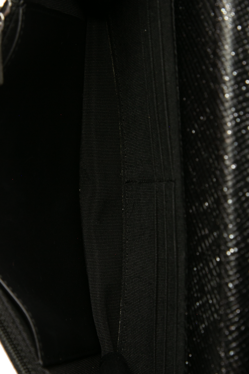 Pressed Glitter Wallet on Chain