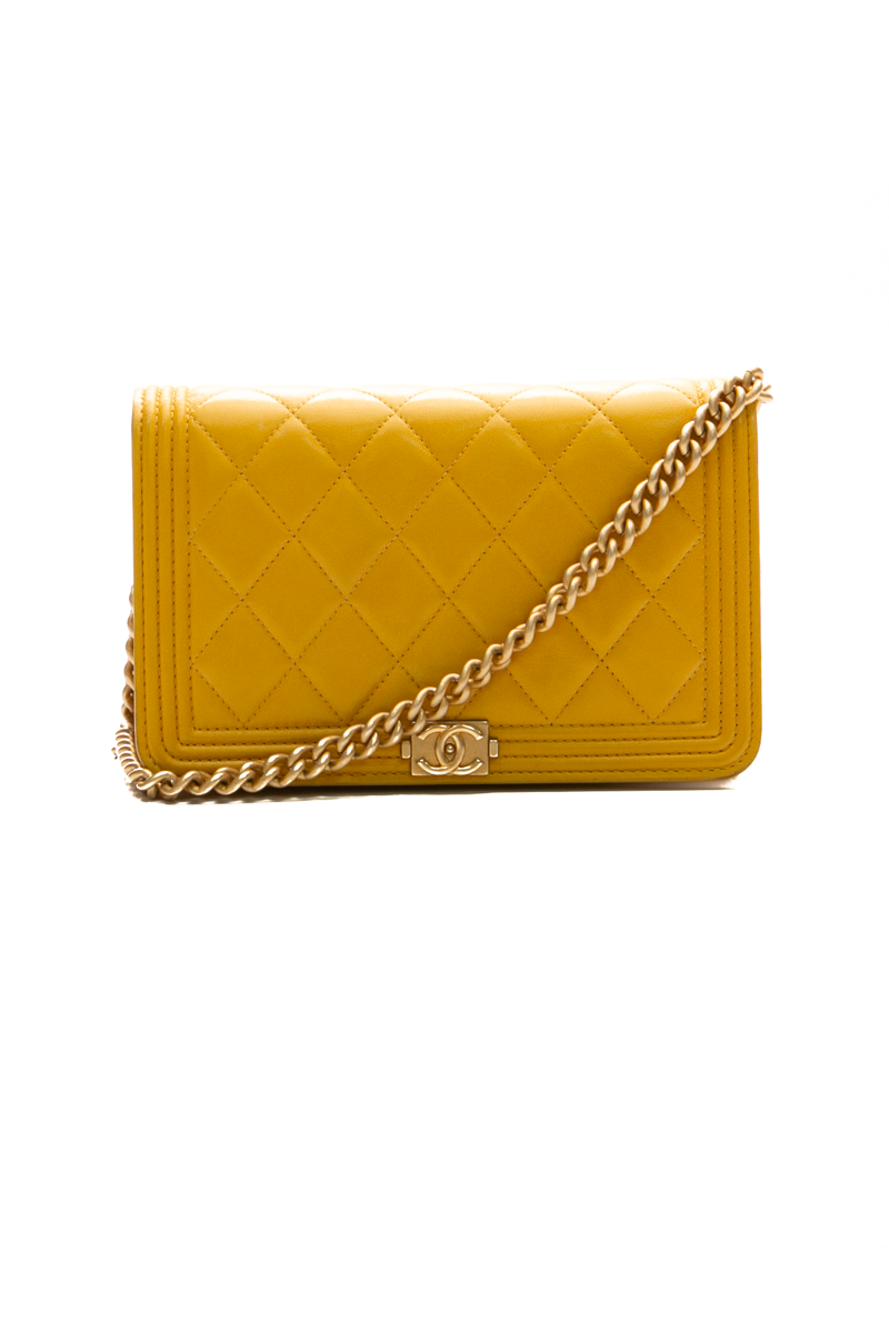 Chanel-Boy Wallet-on-Chain-297247