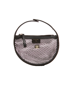 Chanel-Mesh-Hobo-Pouch-297618