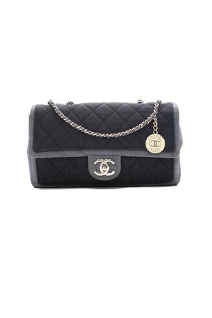 Chanel-Medium-Flap-Bag-297968