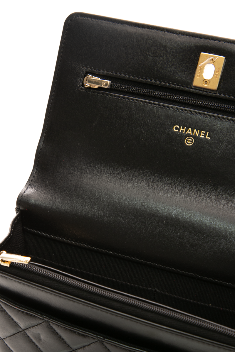 Pearl Wallet on Chain