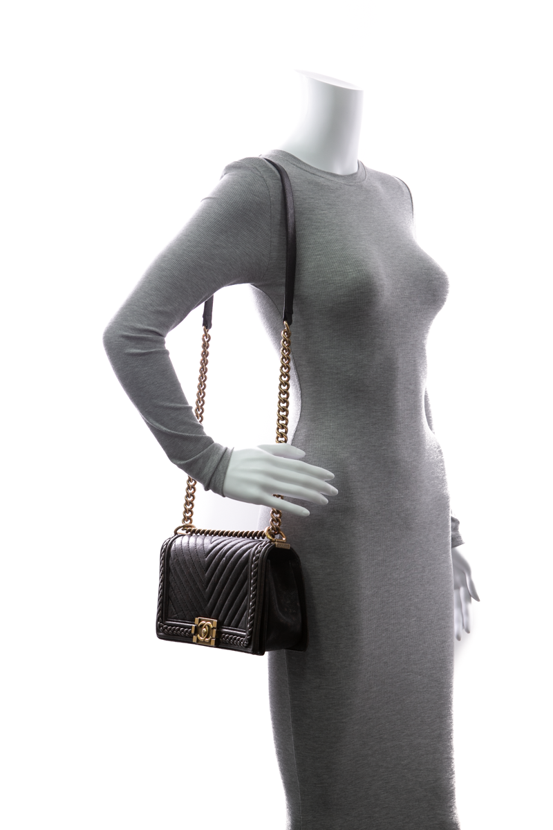 Chanel-Boy-Braid-Around-Medium-Bag-298069