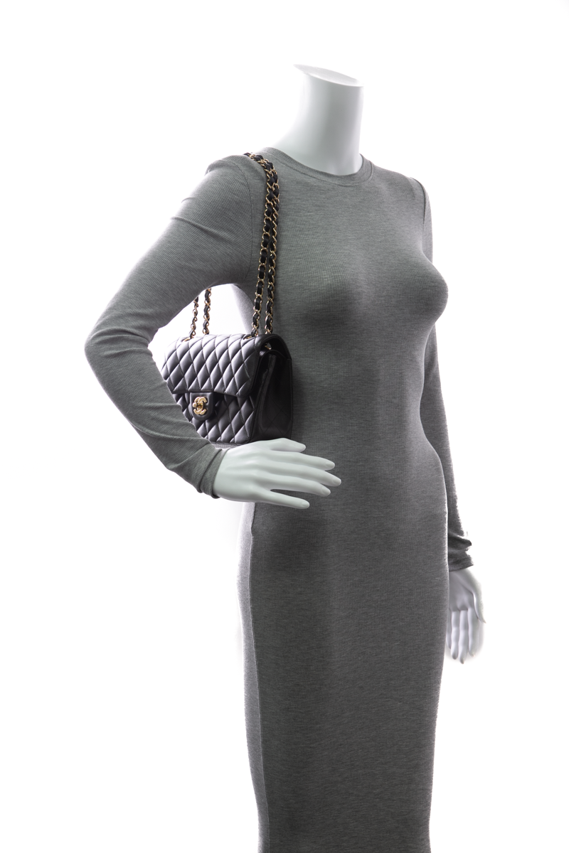 Chanel-Classic-Small-Double-Flap-Bag-298218