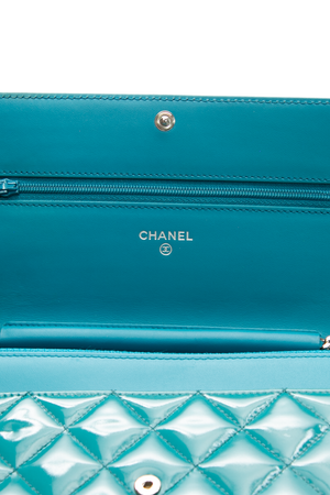 2.55 Reissue Wallet on Chain