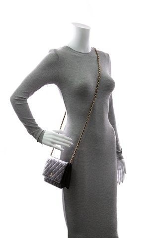 Chanel-Classic-Wallet-on-Chain-298561