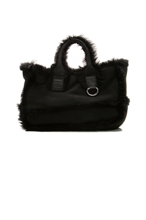 Chanel-CC-Fur-Tote-Bag-298743