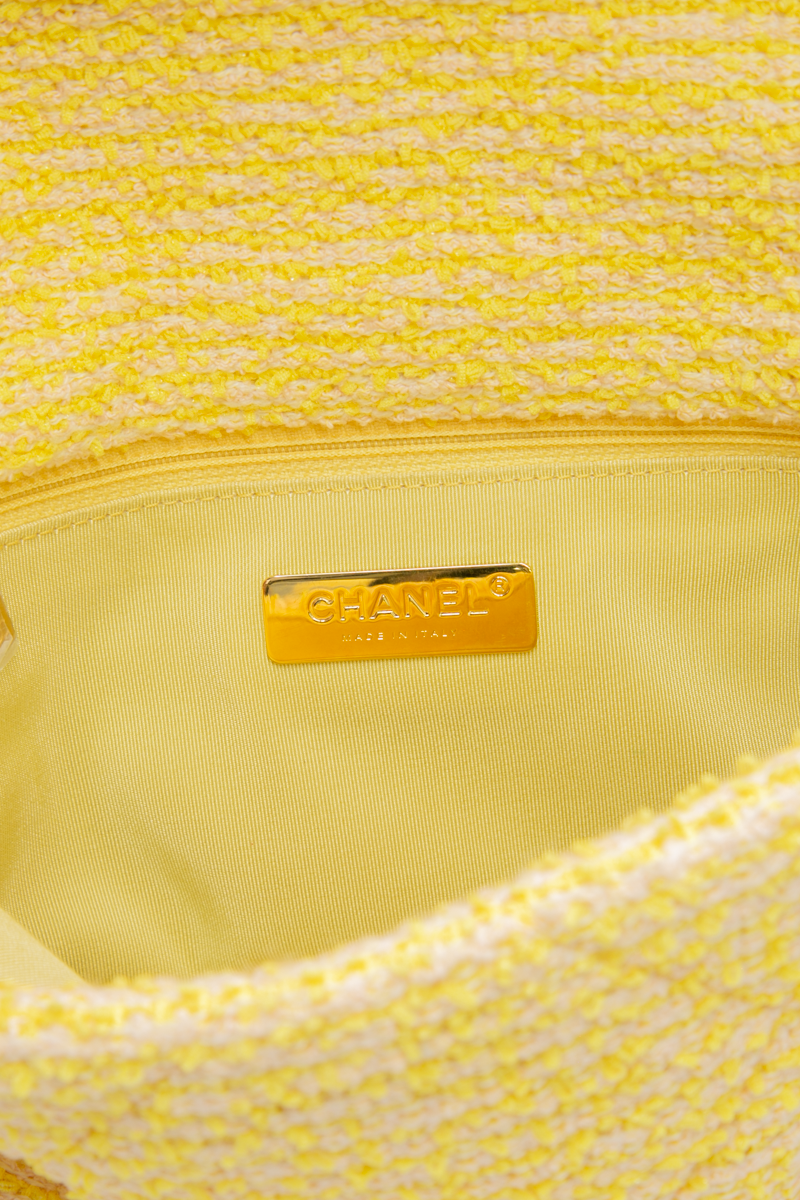 Medium Chanel 19 Bag
