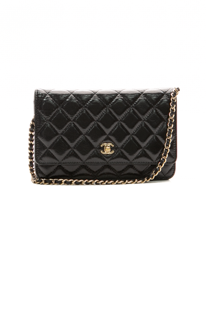 Chanel-Pearl-Charm-Wallet-On-Chain-298934