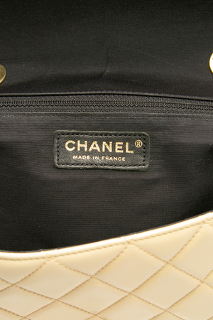 Elegant CC Medium Flap Bag