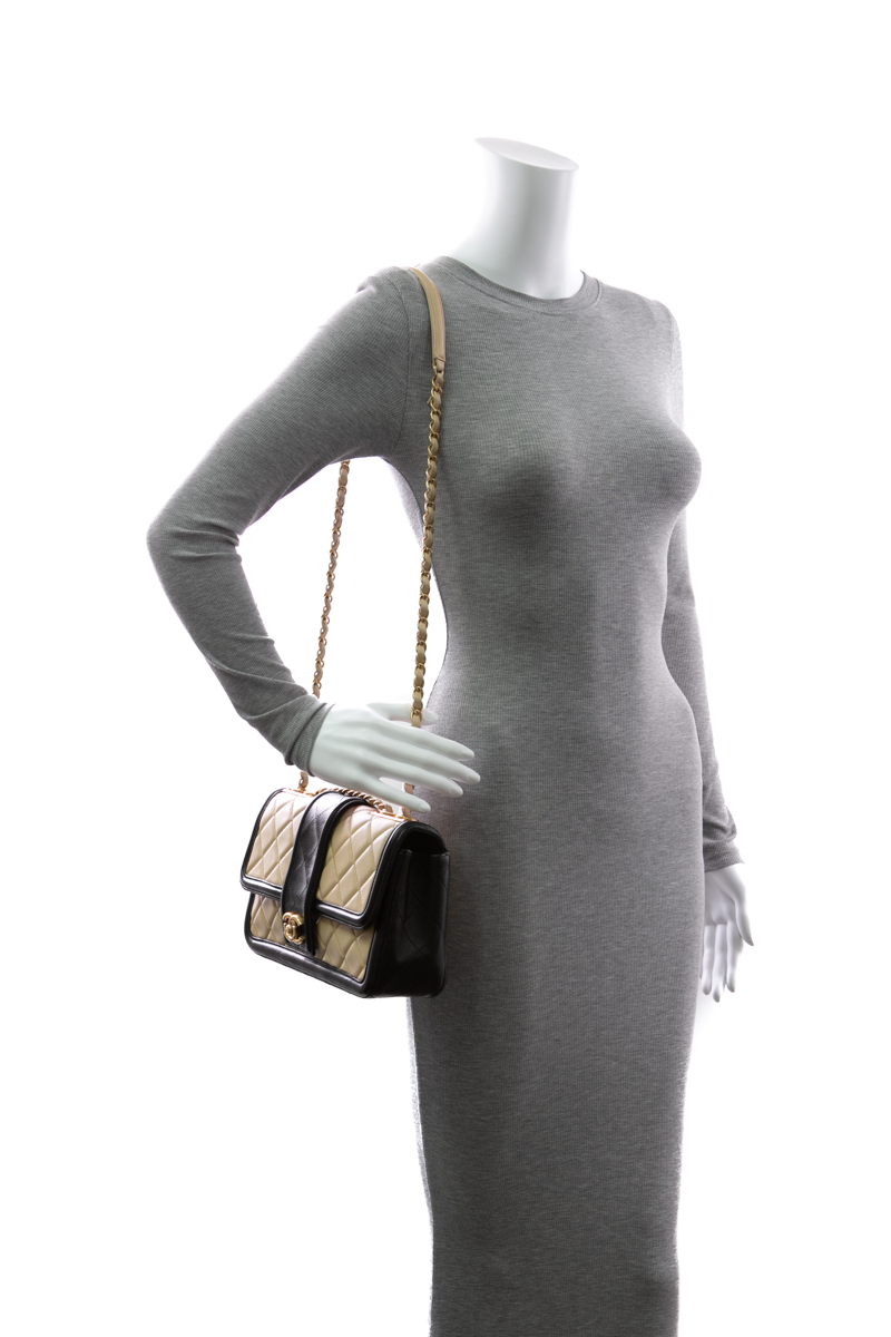 Elegant CC Medium Flap Bag