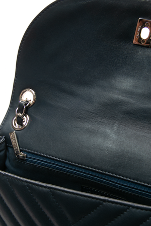 Medium Round CC Flap Bag