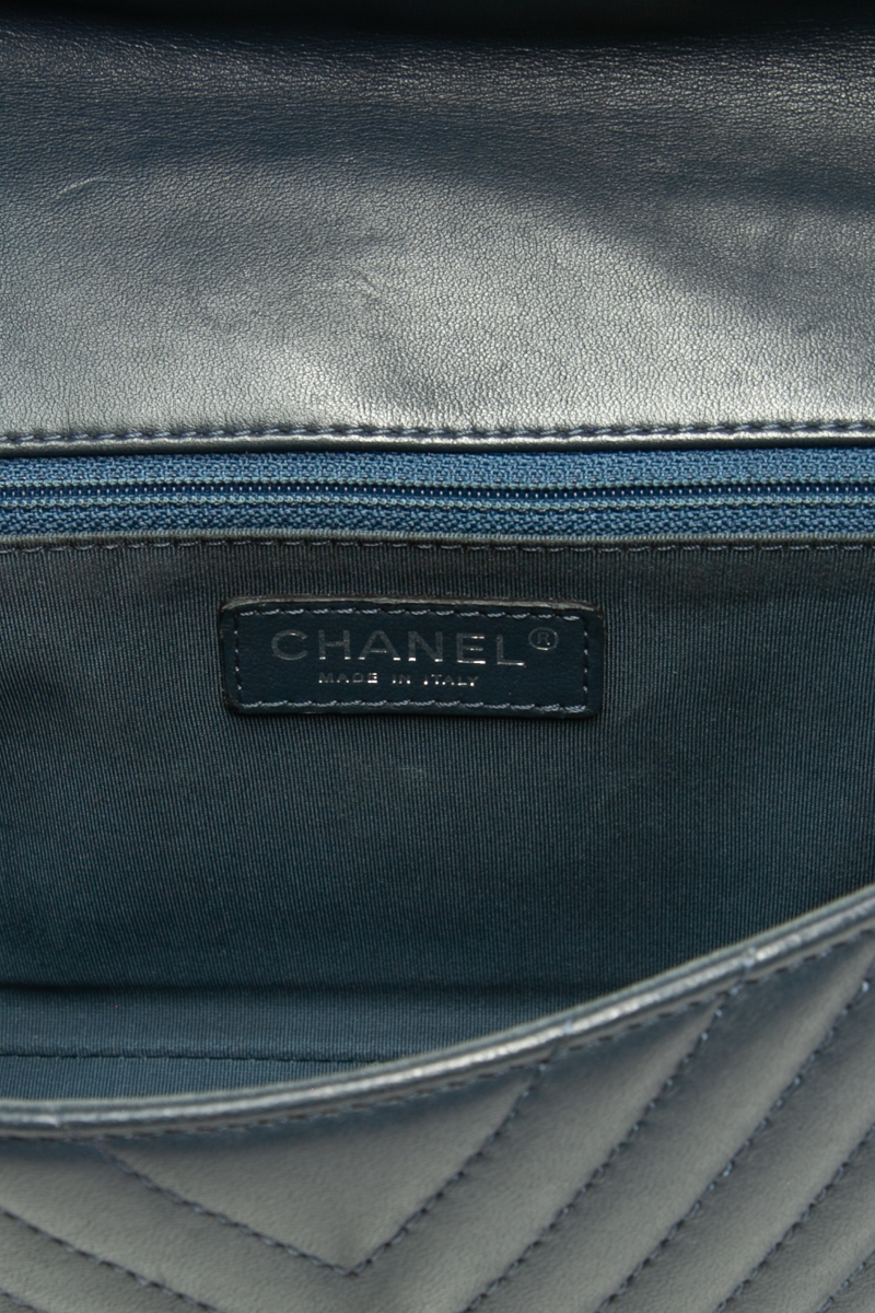 Medium Round CC Flap Bag