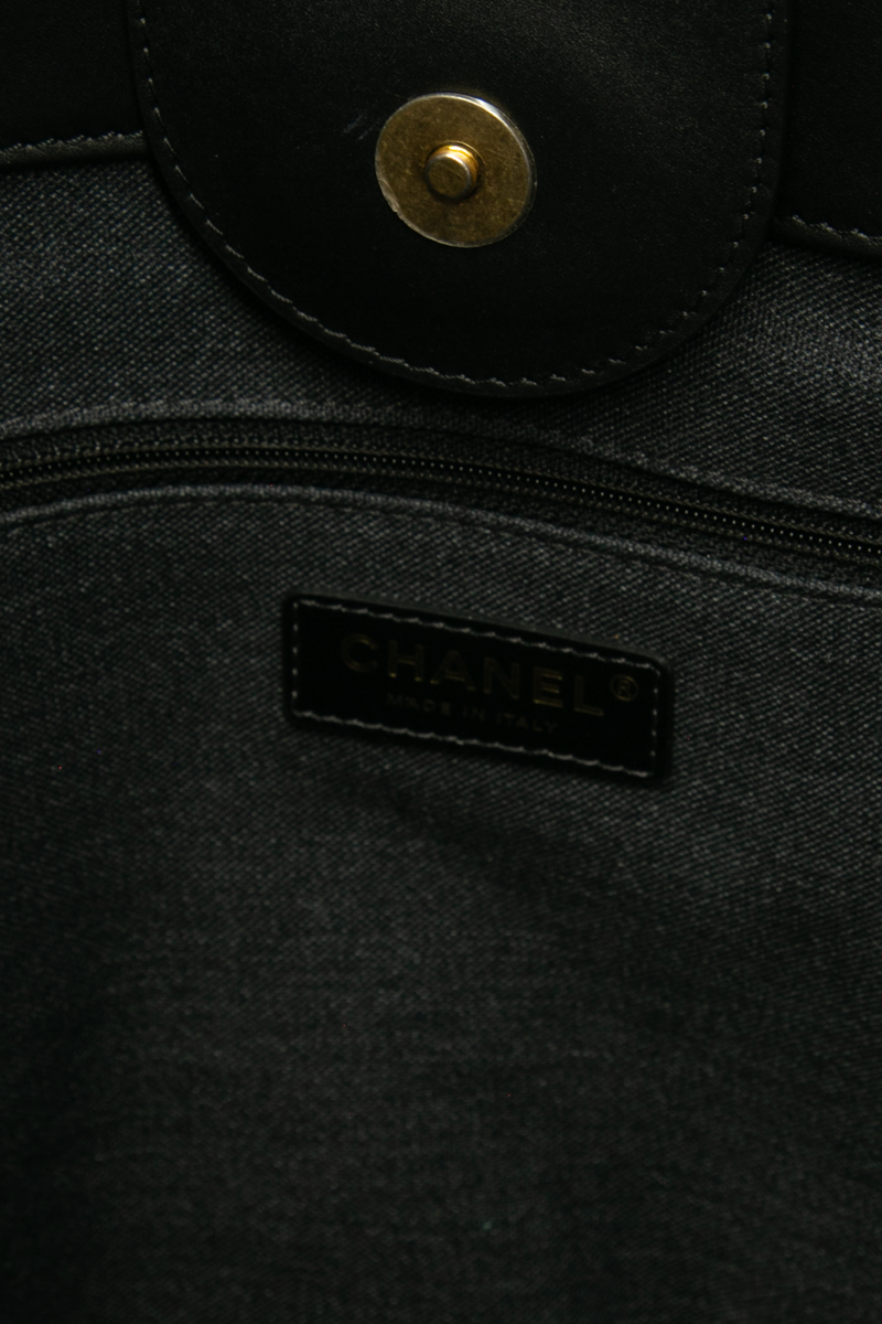 Embossed Large Deauville Tote Bag