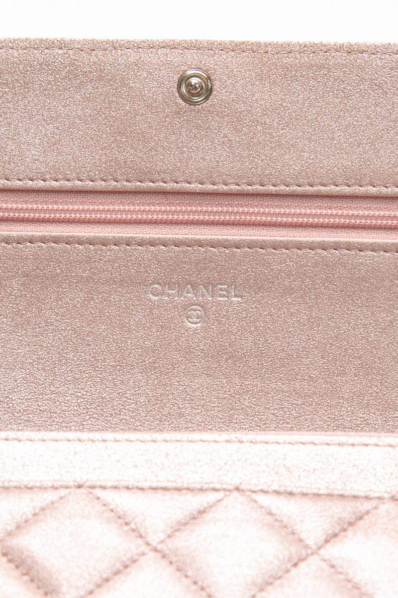 Iridescent Wallet on Chain