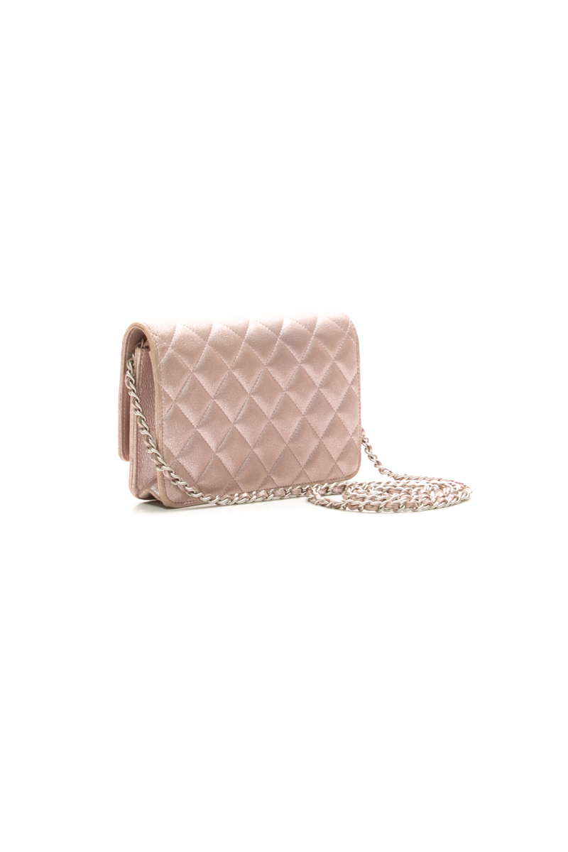 Iridescent Wallet on Chain
