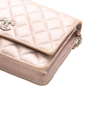 Iridescent Wallet on Chain