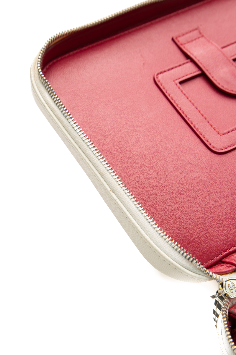 CC Filigree Vanity Case