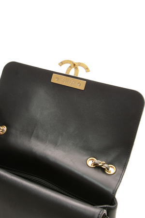 CC Chic Medium Double Flap Bag