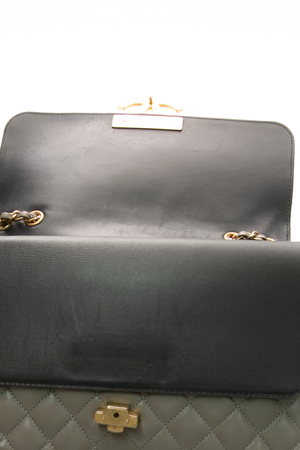 CC Chic Medium Double Flap Bag
