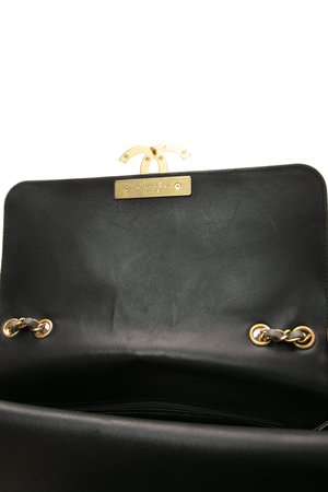 CC Chic Medium Double Flap Bag
