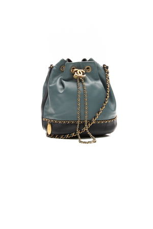 Chanel-Drawstring-Bucket-Bag-299430