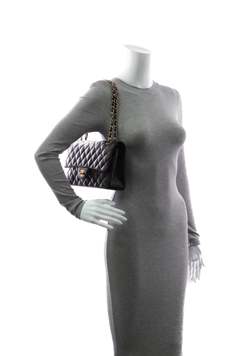 Classic Medium Double Flap