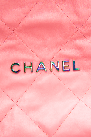 Chanel 22 Small Hobo Bag