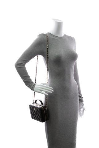 Chanel-Zip-Around-Top-Handle-Vanity-299865