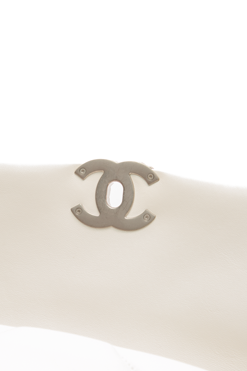Chanel 19 Bag