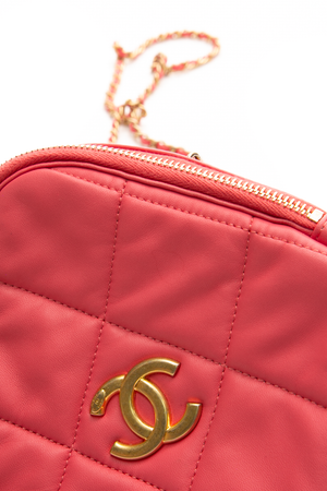 Diamond Clutch with Chain