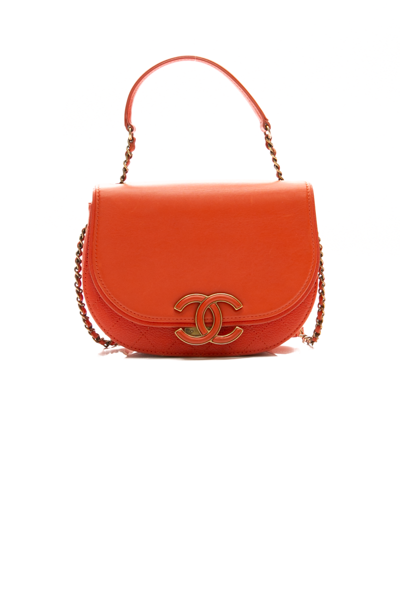 Chanel-Coco-Curve-Messenger-Flap- Bag-300136
