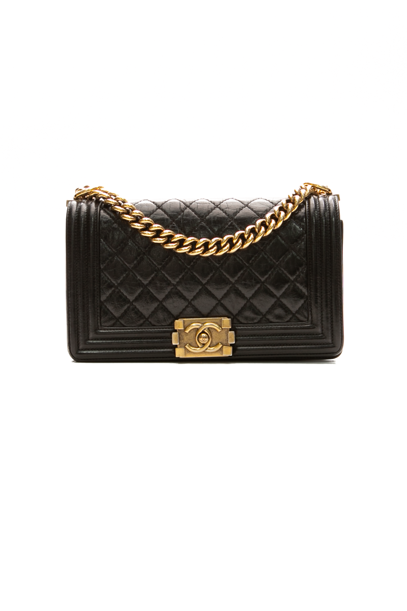 Chanel-Medium-Boy-Bag-300221