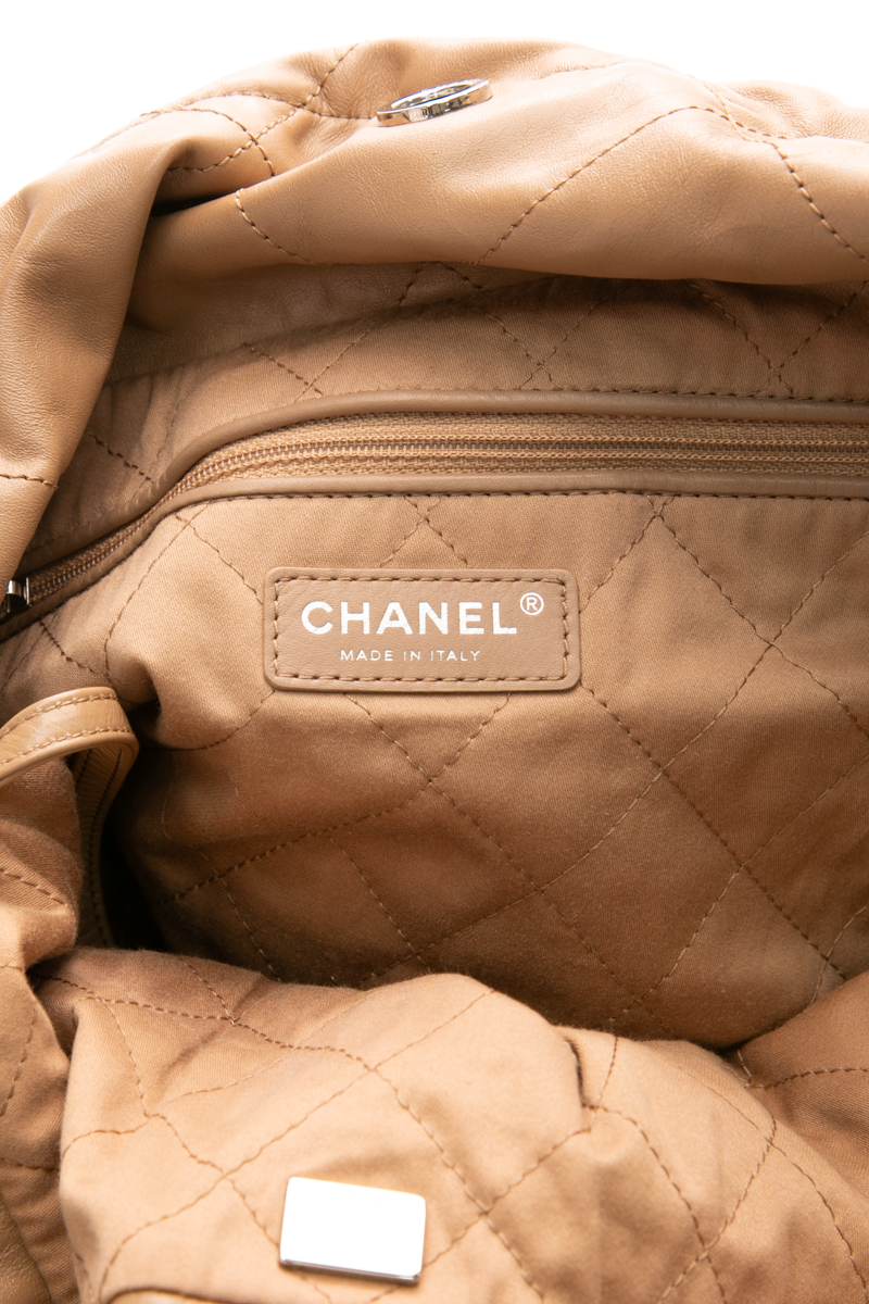 Chanel 22 Small Hobo Bag