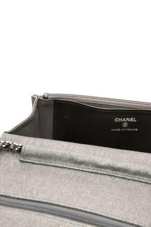 Space Charms Reissue Wallet on Chain