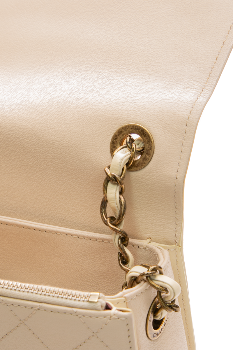 Coco Curve Flap Bag
